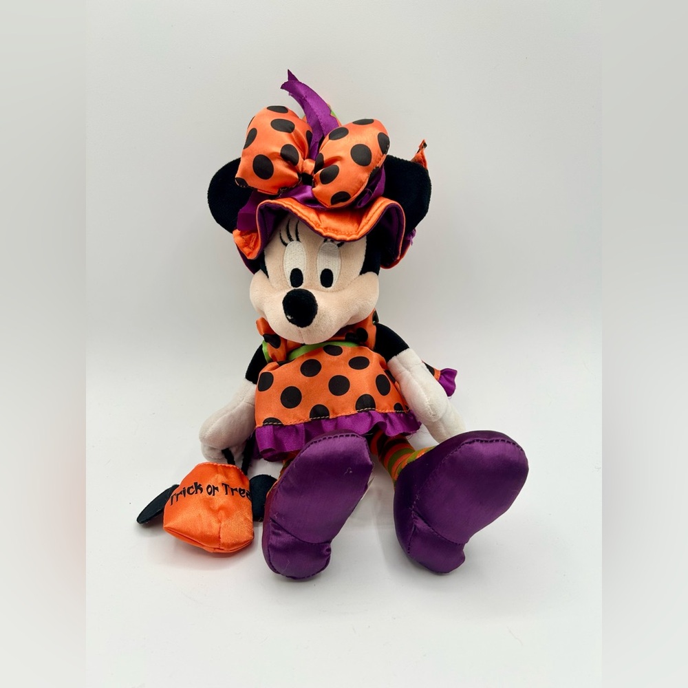 Disney Parks Minnie Mouse Halloween Witch Trick or Treat Plush Doll Toy 12"